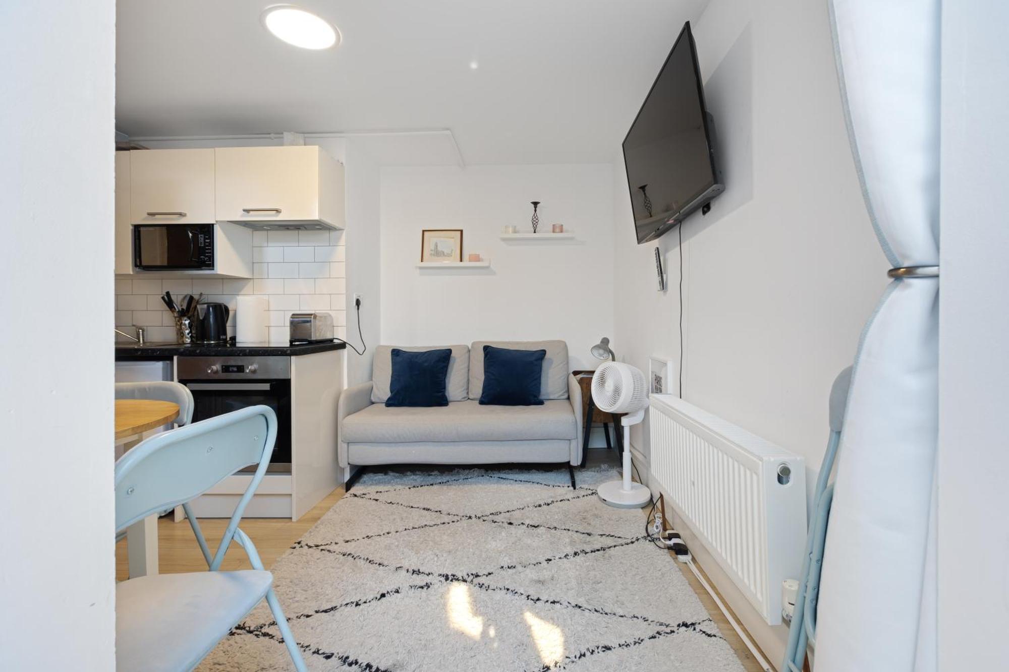 Modern Flat & Balcony In Historic West Kensington Lejlighed London Eksteriør billede